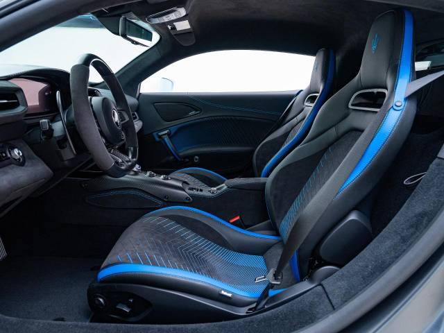 マセラティ ＭＣ２０ ベースグレード 0.3万Km 2,499.9万円 2022年式[315]の中古車詳細(宮城県)