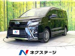 ヴォクシー ハイブリッドZSの中古車画像