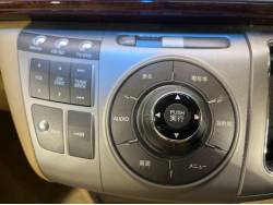 エリシオン ＬＸ ＨＤＤナビスペシャルパッケージ キャプテンシート仕様の中古車画像