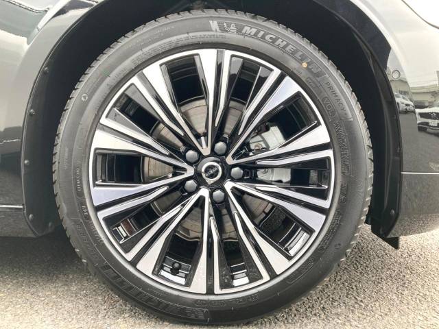 ボルボ Ｓ６０ アルティメット Ｂ４ 30Km (神奈川県)[317]の中古車詳細