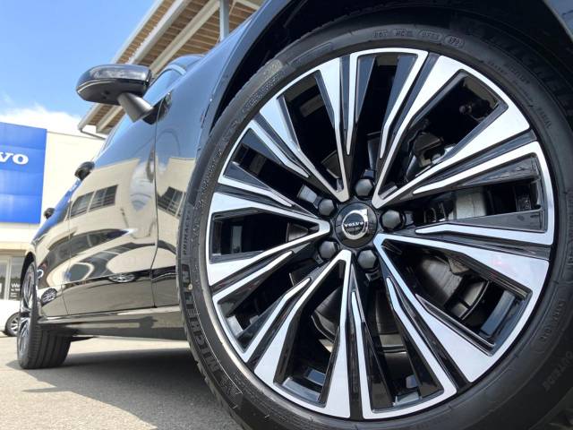 ボルボ Ｓ６０ アルティメット Ｂ４ 30Km (神奈川県)[317]の中古車詳細