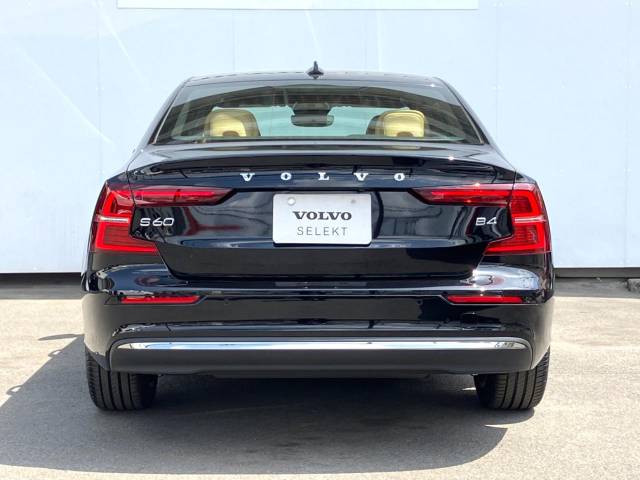 ボルボ Ｓ６０ アルティメット Ｂ４ 30Km (神奈川県)[317]の中古車詳細