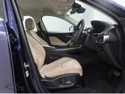 Ｆペイス ピュアの中古車画像