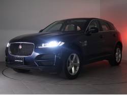 Ｆペイス ピュアの中古車画像