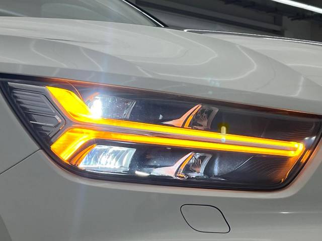 ボルボ ＸＣ４０ Ｔ４ モメンタム 2.8万Km (大阪府)[507]の中古車詳細