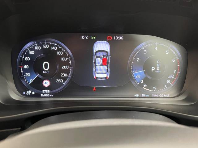 ボルボ ＸＣ４０ Ｔ４ モメンタム 2.8万Km (大阪府)[507]の中古車詳細