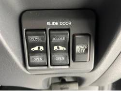 ＭＰＶ エアロリミックスの中古車画像