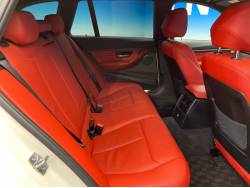 ３シリーズ ３２８ｉツーリング Ｍスポーツの中古車画像