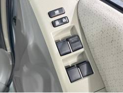 ヴィッツ アイルの中古車画像