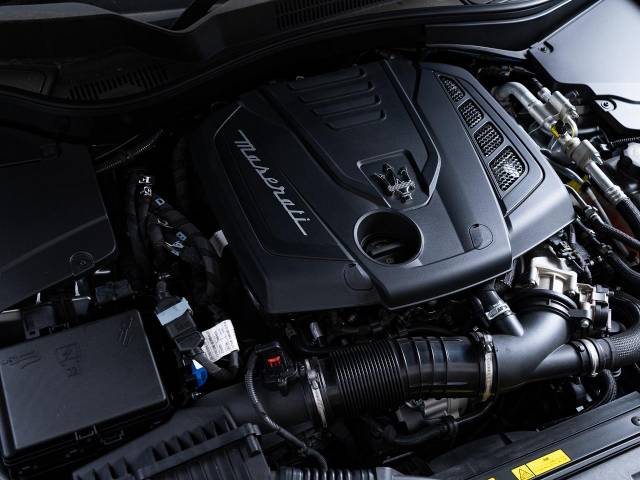 マセラティ レヴァンテ ＧＴハイブリッド 0.7万Km 799.3万円(東京都)[614]の中古車詳細