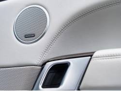 レンジローバー オートバイオグラフィーの中古車画像