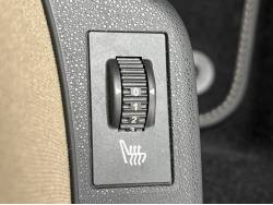 ＤＳ４ シック ＤＳ ＬＥＤビジョンパッケージの中古車画像