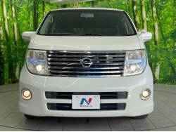 エルグランド ハイウェイスター ブラックレザーリミテッドの中古車画像