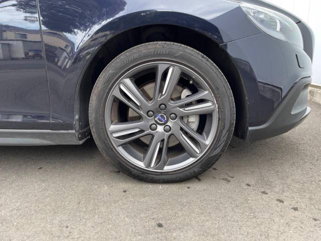 ボルボ Ｖ４０ クロスカントリー Ｔ５ ＡＷＤ ＳＥ 4.2万Km (神奈川県)[983]の中古車詳細