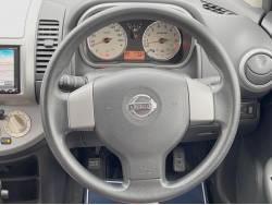 ノート １５ ブラウニーインテリアの中古車画像