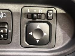 アイ Ｔの中古車画像