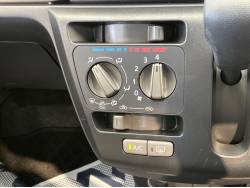 プレオプラス Ｆの中古車画像