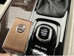 Ｖ９０ Ｔ６ ＡＷＤ インスクリプション エアサスペンション装着車の中古車画像