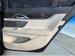 ７シリーズ ７４０ｉの中古車画像