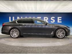 ７シリーズ ７４０ｉの中古車画像