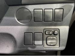 トレジア １．３ｉ スポーツリミテッドの中古車画像