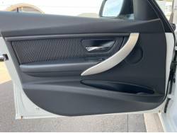 ３シリーズ ３２０ｄの中古車画像