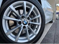 ３シリーズ ３２０ｄの中古車画像