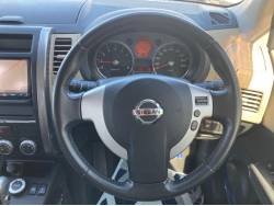 エクストレイル アクシス パフォーマンススペックの中古車画像