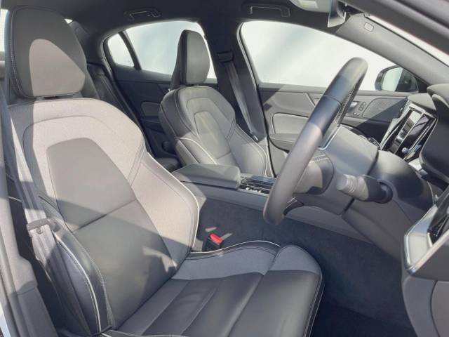 ボルボ Ｓ６０ Ｂ５ Ｒデザイン 1万Km (神奈川県)[400]の中古車詳細