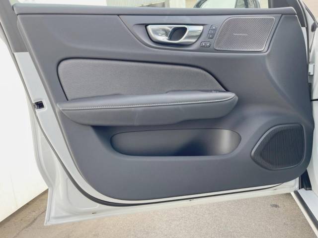 ボルボ Ｓ６０ Ｂ５ Ｒデザイン 1万Km (神奈川県)[400]の中古車詳細