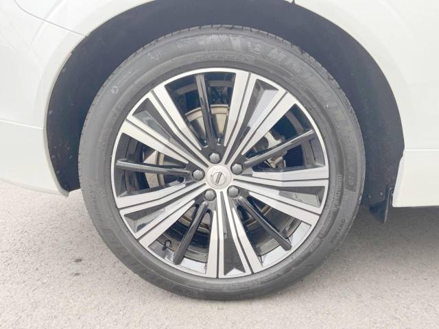 ボルボ ＸＣ６０ リチャージ プラグインハイブリッド Ｔ６ ＡＷＤ インスクリプション 0.8万Km (大分県)[575]の中古車詳細