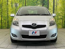 ヴィッツ Ｕの中古車画像