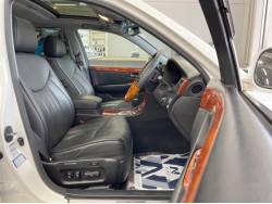 セルシオ Ｃ仕様 インテリアセレクションの中古車画像