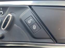 Ｆタイプ ＳＶＲクーペの中古車画像