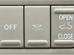 アルファードＶ ＭＺの中古車画像