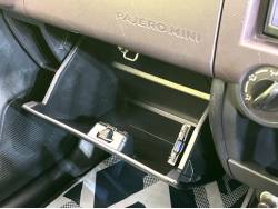 パジェロミニ ＺＲの中古車画像