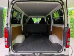 ハイエースバン DX（トヨタ）[4AT]のカタログ詳細情報｜中古車の