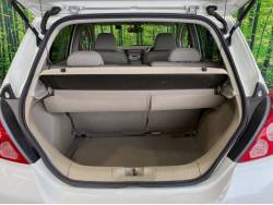 ティーダ １５Ｍ ＦＯＵＲの中古車画像