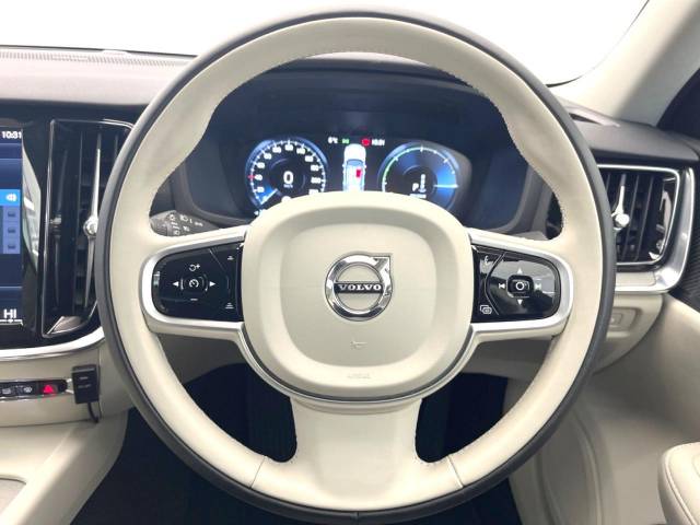 ボルボ Ｓ６０ Ｂ５ インスクリプション 0.8万Km (大阪府)[123]の中古車詳細