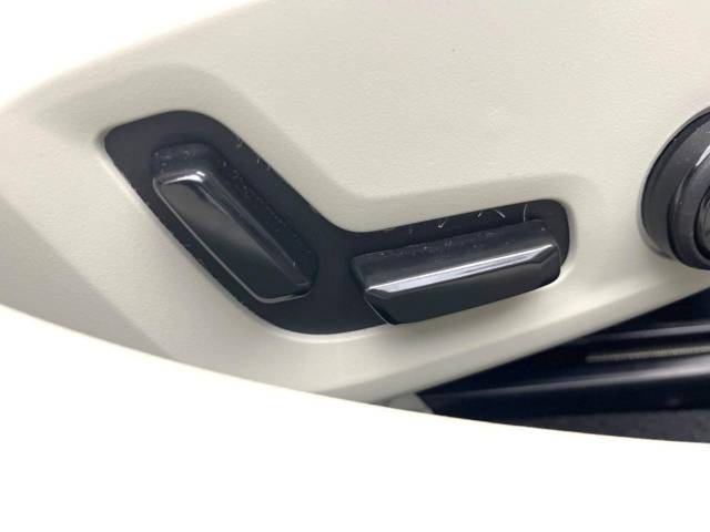 ボルボ Ｓ６０ Ｂ５ インスクリプション 0.8万Km (大阪府)[123]の中古車詳細