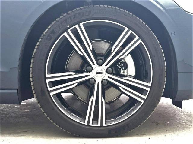 ボルボ Ｓ６０ Ｂ５ インスクリプション 0.8万Km (大阪府)[123]の中古車詳細