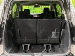 アイシス プラタナの中古車画像