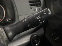 アイシス プラタナの中古車画像