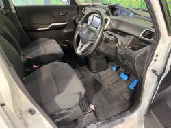 デリカＤ：２ ハイブリッドＭＸの中古車画像