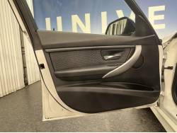 ３シリーズ ３２８ｉツーリング Ｍスポーツの中古車画像