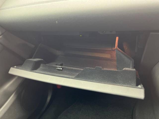 ランドローバー レンジローバーイヴォーク Ｒ－ダイナミック ＳＥ 3.9万Km 369.9万円(大阪府)[973]の中古車詳細