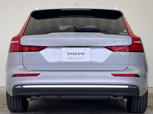 ボルボ Ｖ６０ アルティメット Ｂ４ 20Km (大阪府)[445]の中古車詳細