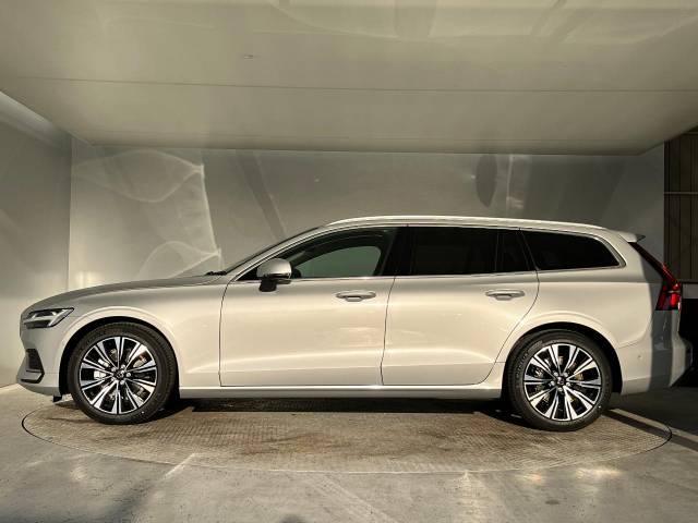 ボルボ Ｖ６０ アルティメット Ｂ４ 20Km (大阪府)[445]の中古車詳細