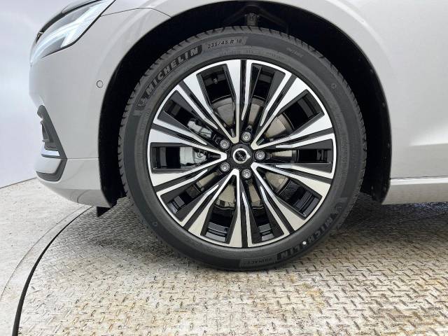 ボルボ Ｖ６０ アルティメット Ｂ４ 20Km (大阪府)[445]の中古車詳細