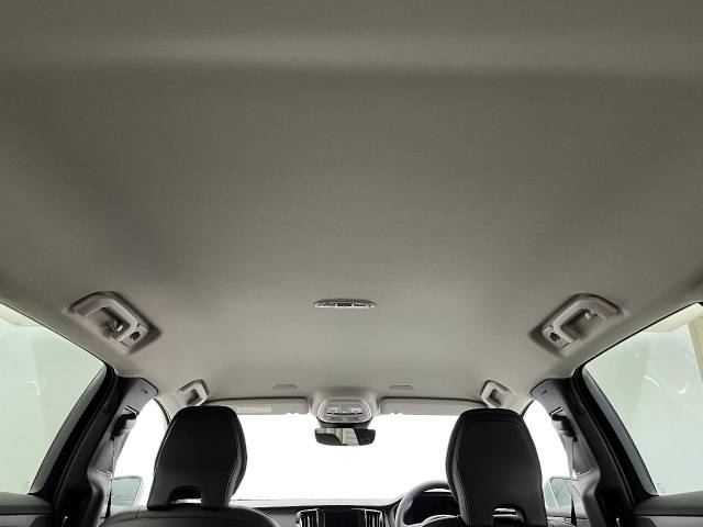 ボルボ Ｖ６０ アルティメット Ｂ４ 20Km (大阪府)[445]の中古車詳細